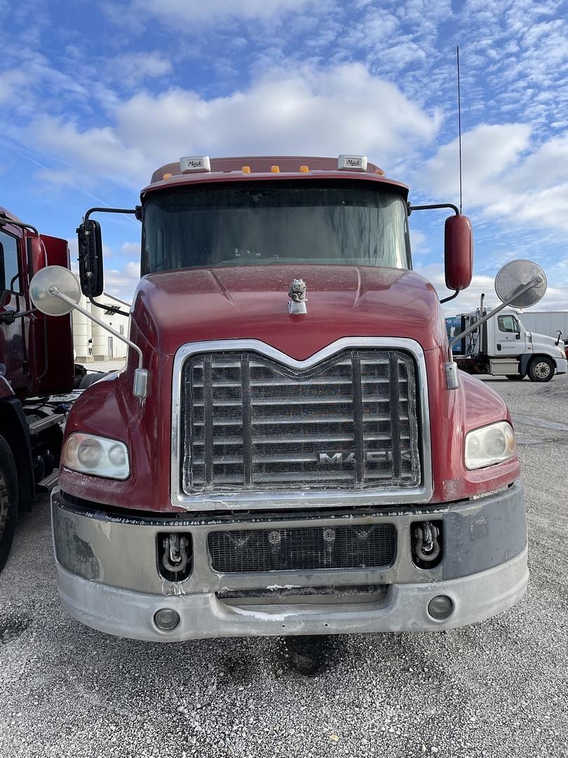 2013 Mack CXU613 (TK6920)