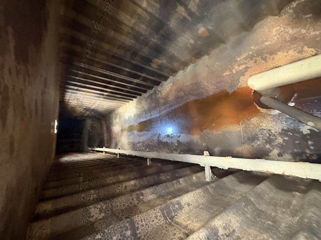 Dragon Flat Top Frac Tank (#14058)