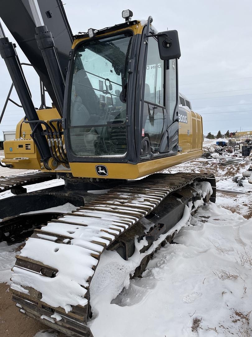 2020 Deere 300G LC (EX1561)