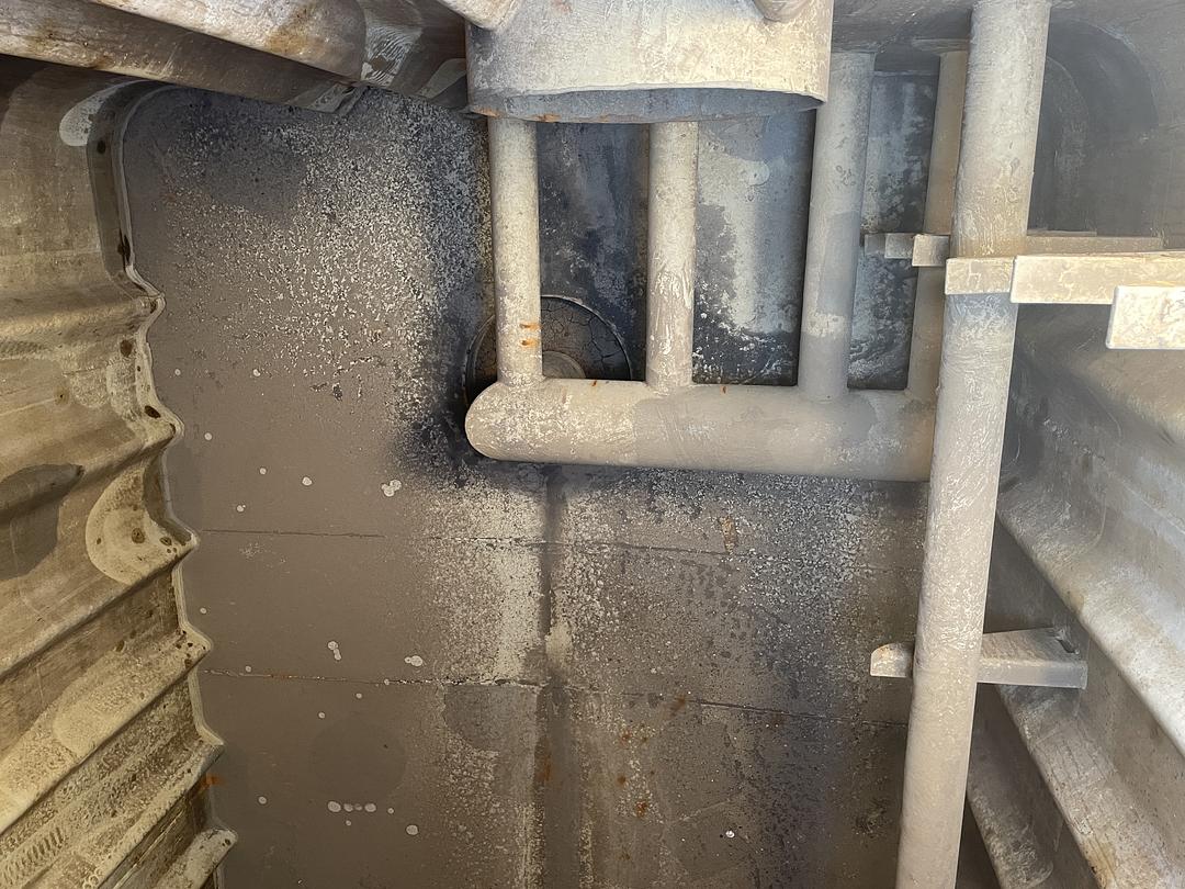 Dragon Flat Top Frac Tank (F74)