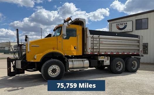 2010 KENWORTH T800     (NEW ARRIVAL!)