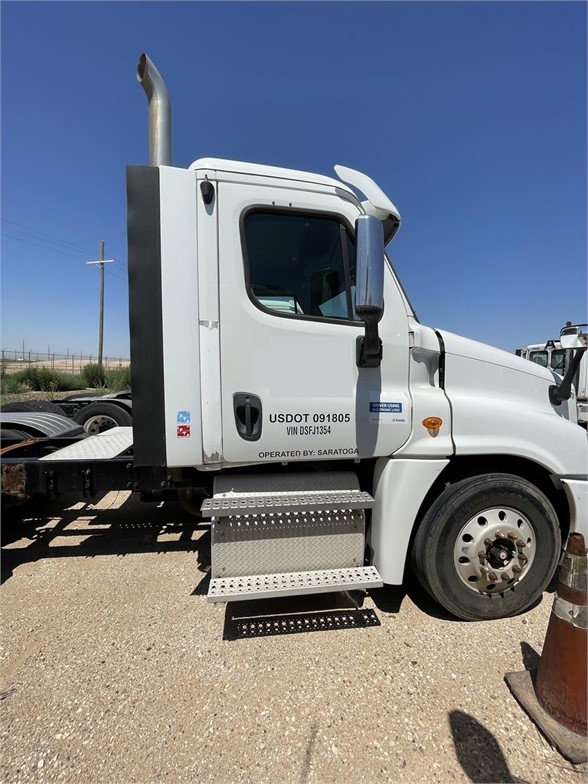 2013 Freightliner Cascadia 125 