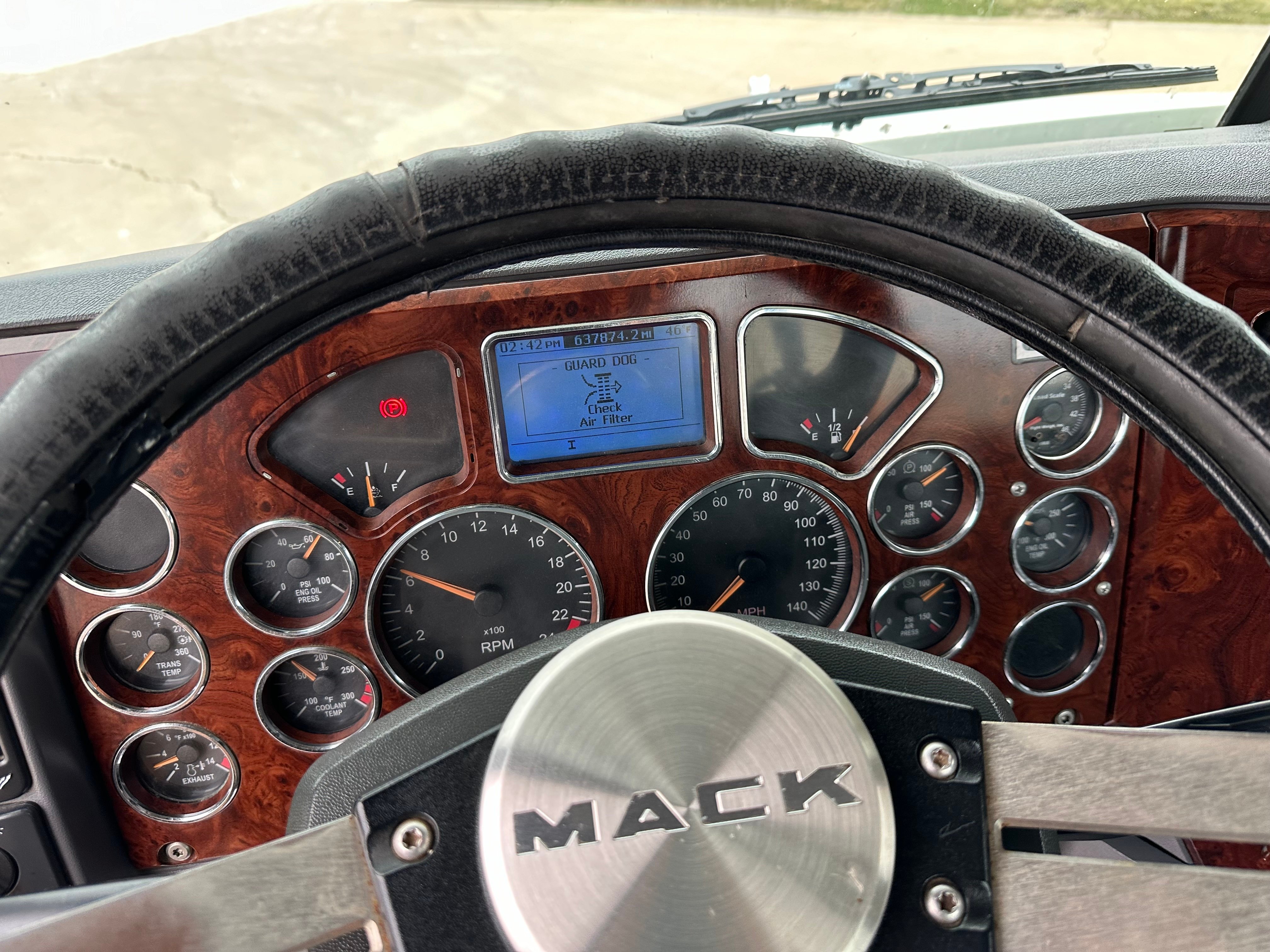 2012 Mack CXU 613