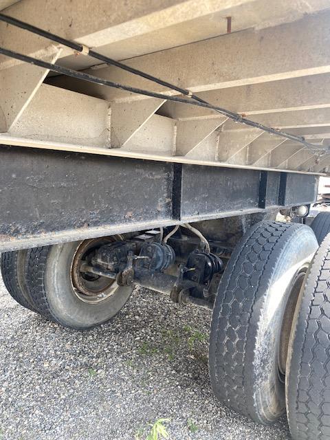 1978 Axle Dump Trailer