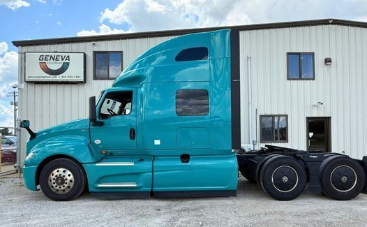 2023 International LT625 (TK6390)