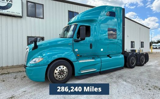 2023 International LT625 (TK6390)