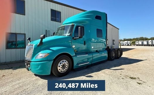 2023 International LT625 (TK6392)
