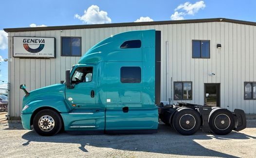 2023 International LT625 (TK6389)