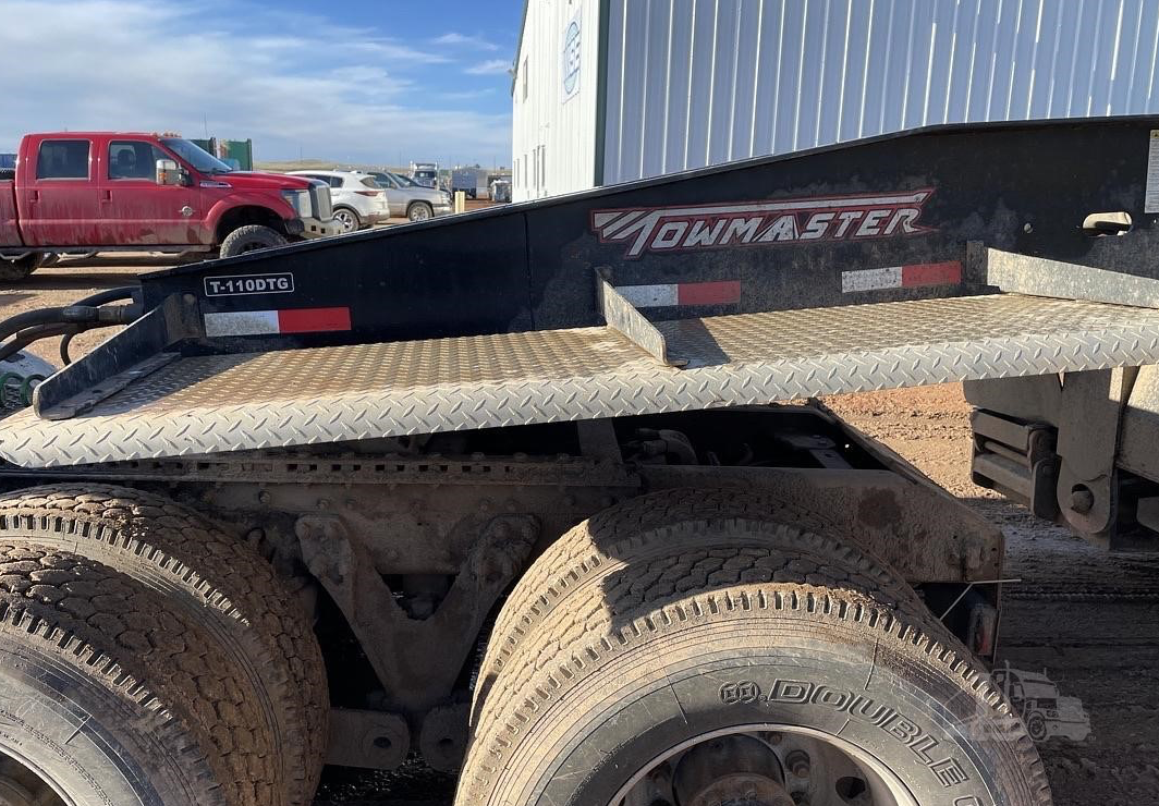 2022 TOWMASTER T-110DTG