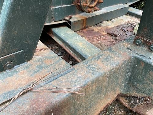 Menard Flat Top Frac Tank (#757)