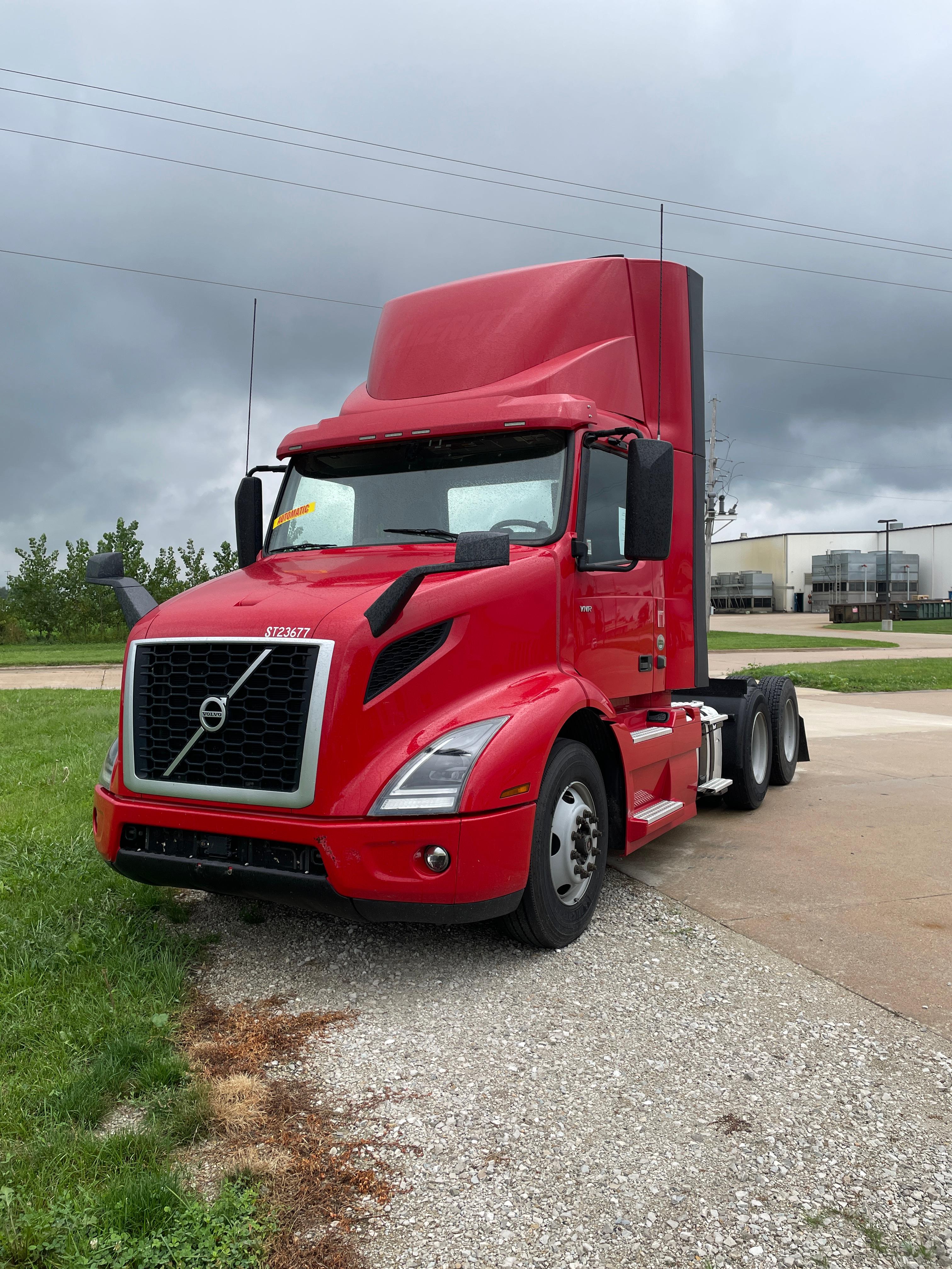 2019 Volvo VNR64T300