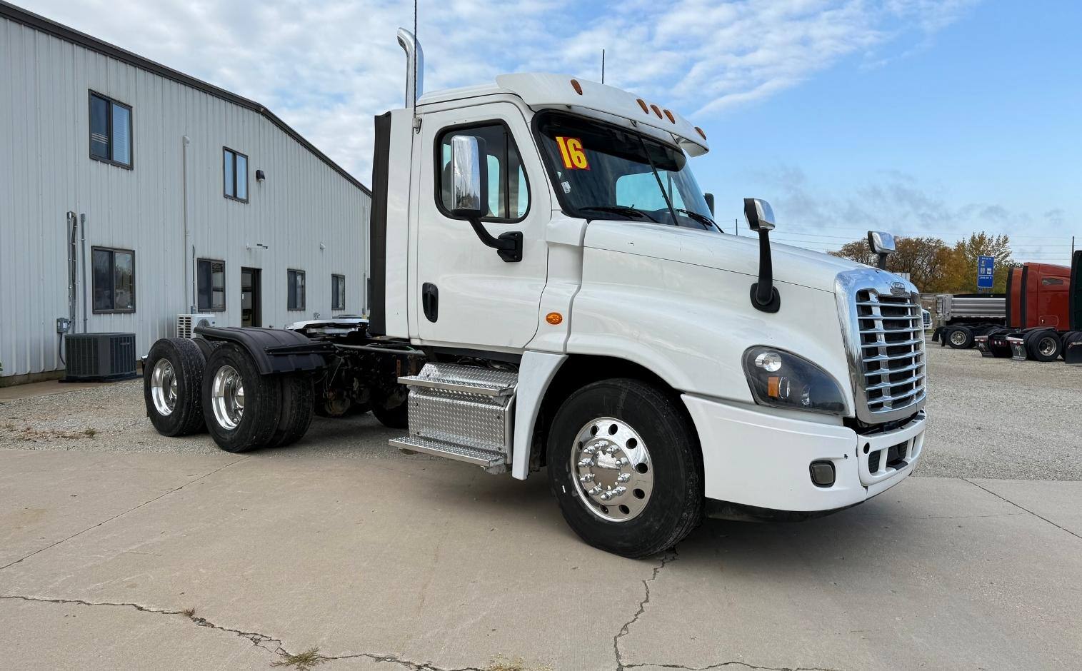 2016 Freightliner Cascadia 125 *Price Reduced!*