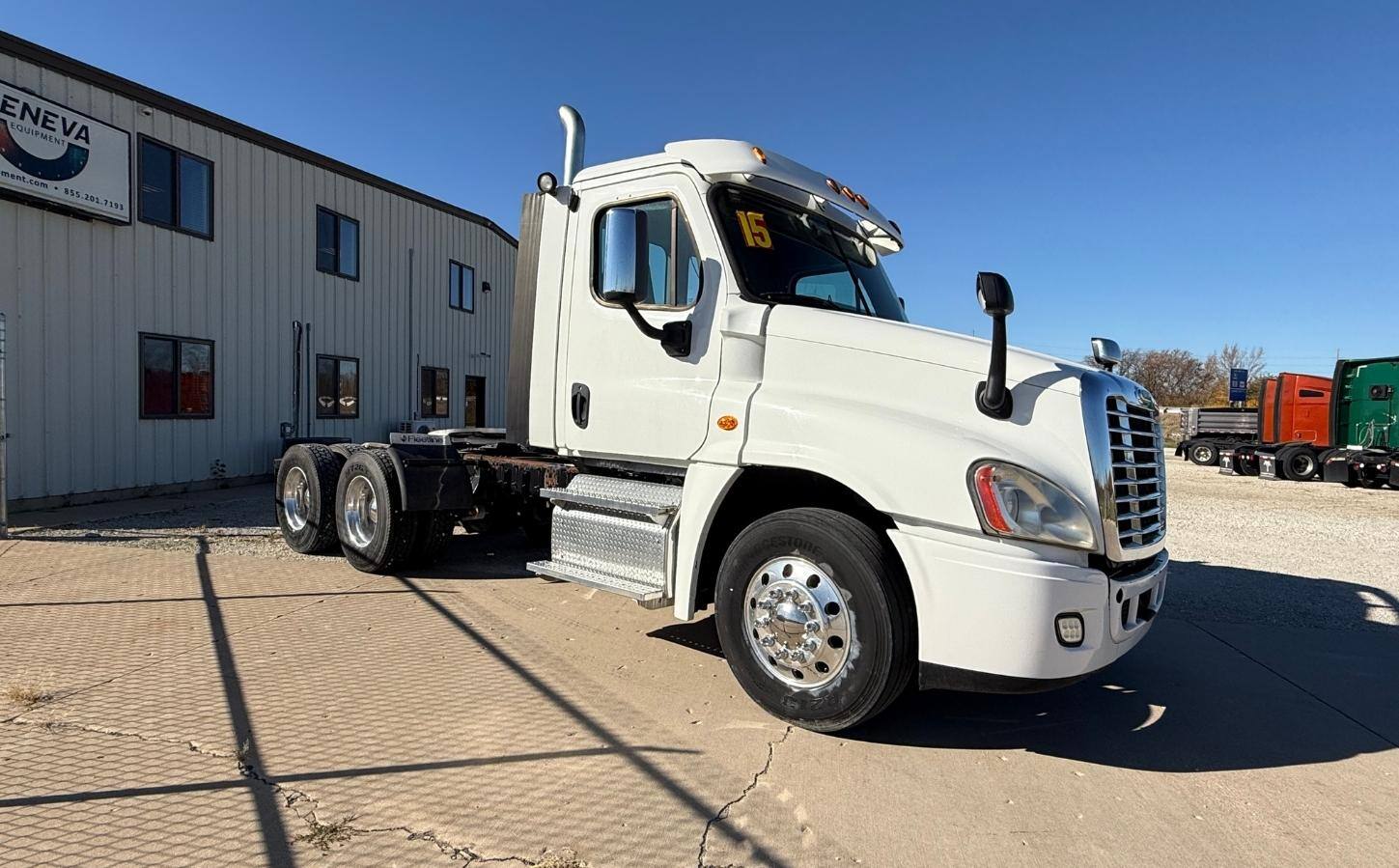 2015 Freightliner Cascadia 125 