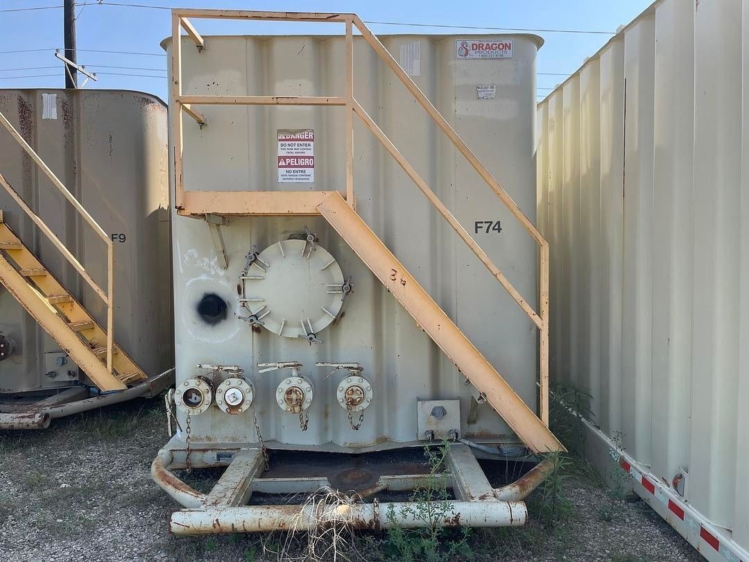 Dragon Flat Top Frac Tank (F74)
