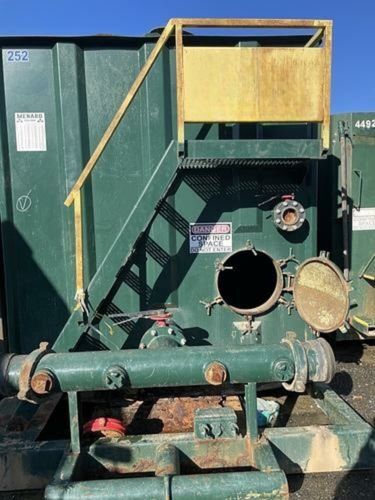 Menard Flat Top Frac Tank (#252)