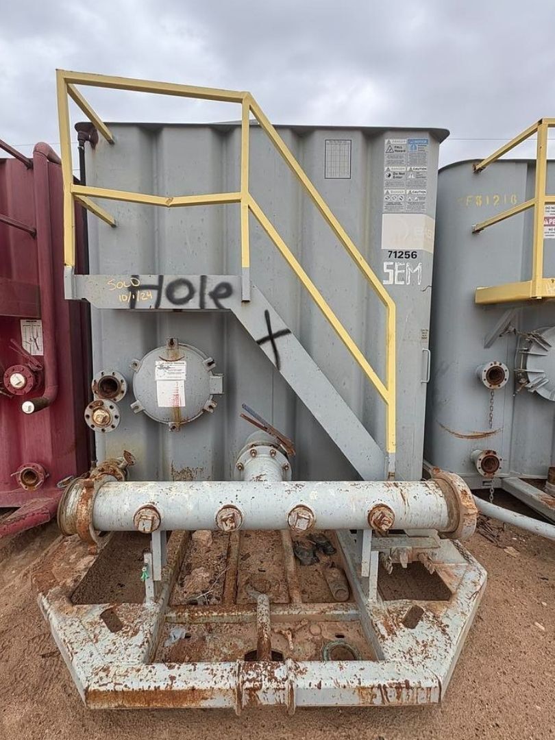 Cen-Tex Flat Top Frac Tank (#71256)