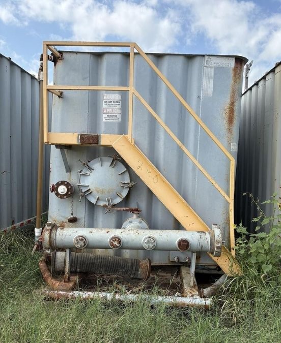 Dragon Flat Top Frac Tank (#39792)