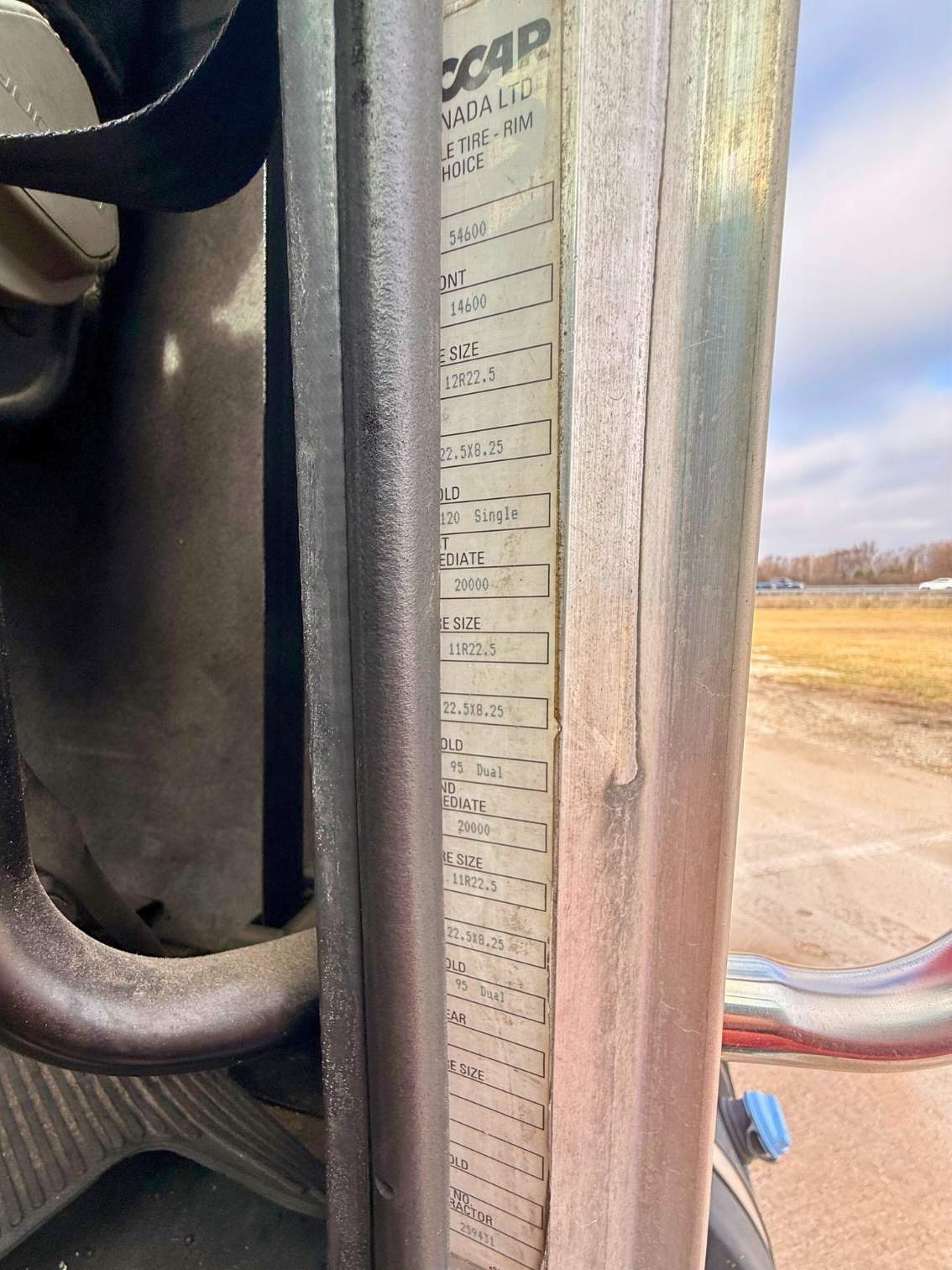 2015 Peterbilt 348 (TK9431)