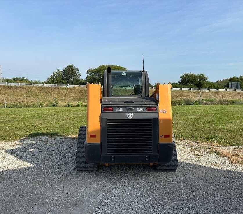 2020 CASE Skid-Steer
