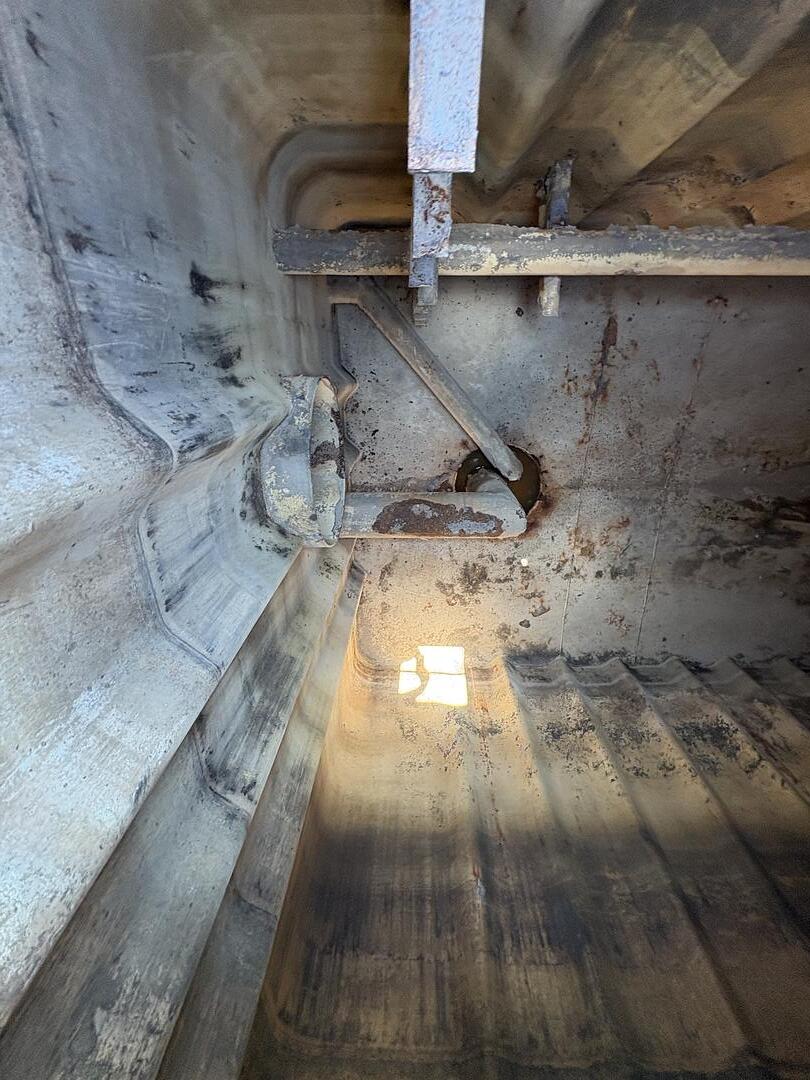 Dragon Flat Top Frac Tank (#39782)