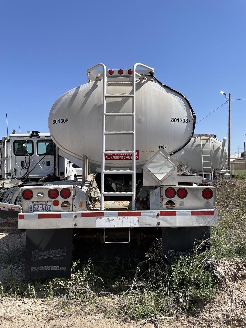 1992 Fruehauf Fuel Trailer (TR1308)